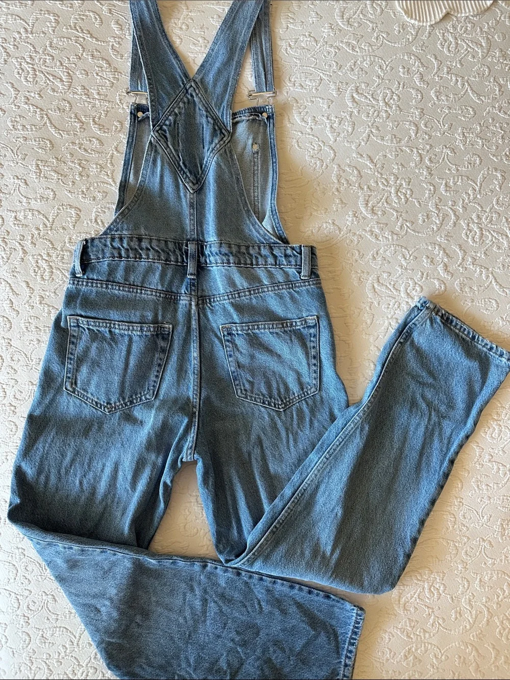 Pull&Bear Classic Denim Bib Overalls “Dungarees”- Medium Wash, Size Small, EUC - Picture 4 of 11